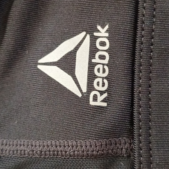 Reebok Bras - Picture 3 of 5